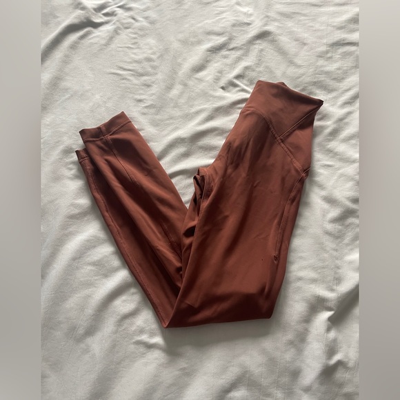Burgundy Lululemon Instill HR - Picture 2 of 2